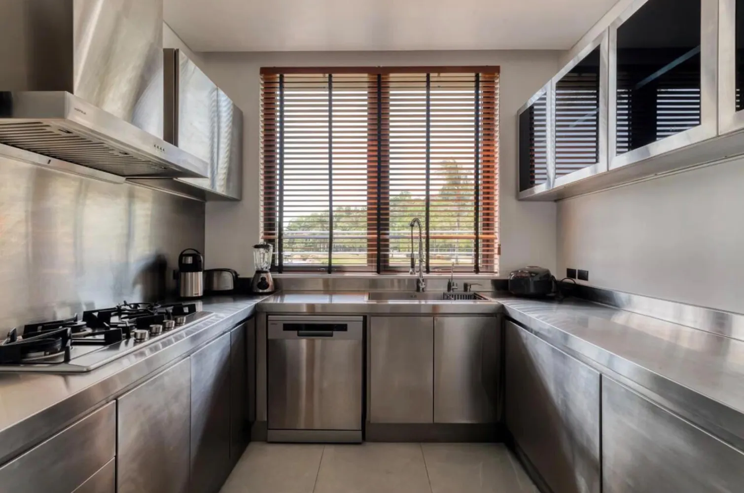 Property image - full photo 7