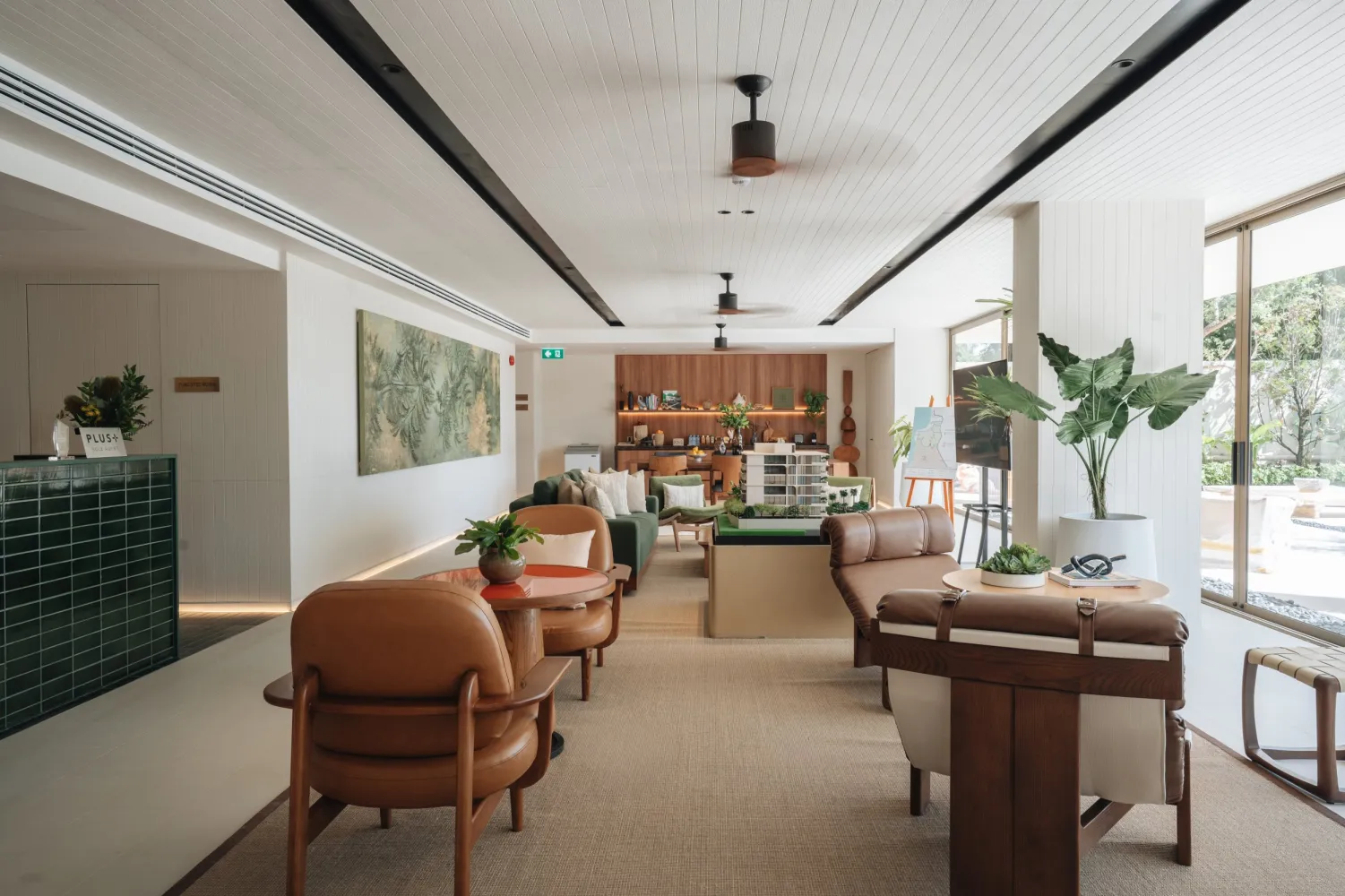 Property image - full photo 3