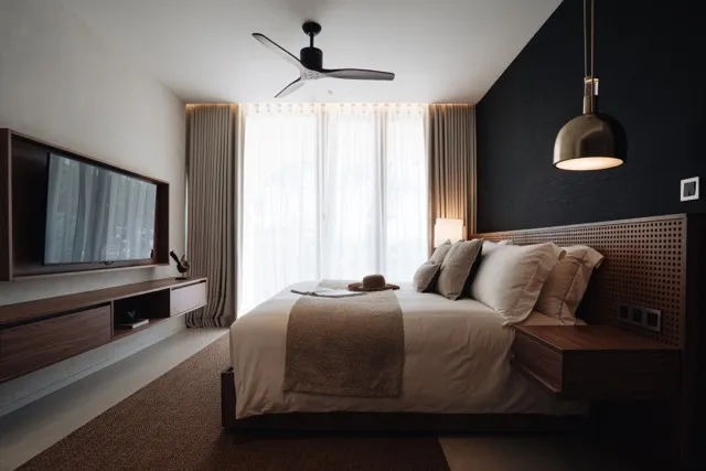 Property image - full photo 10