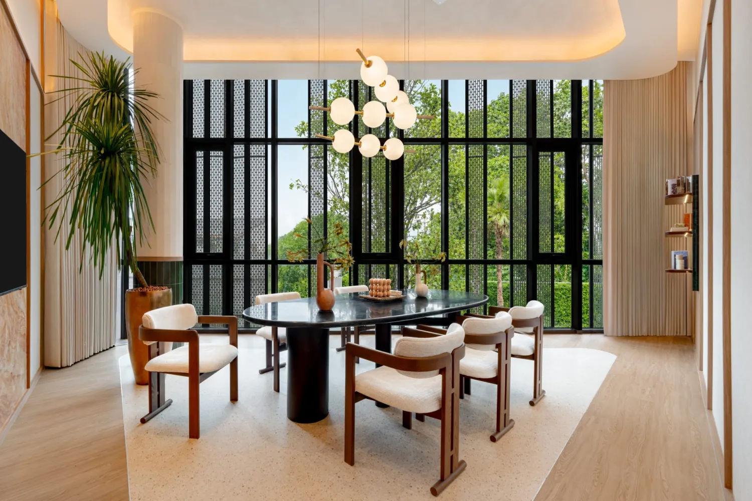 Property image - full photo 15