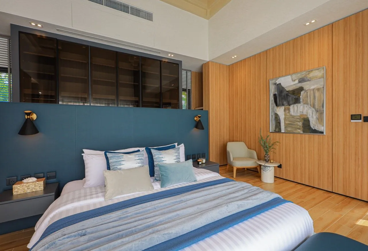 Property image - full photo 15