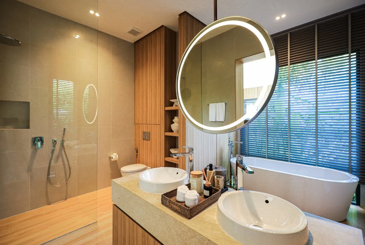 Property image - full photo 17