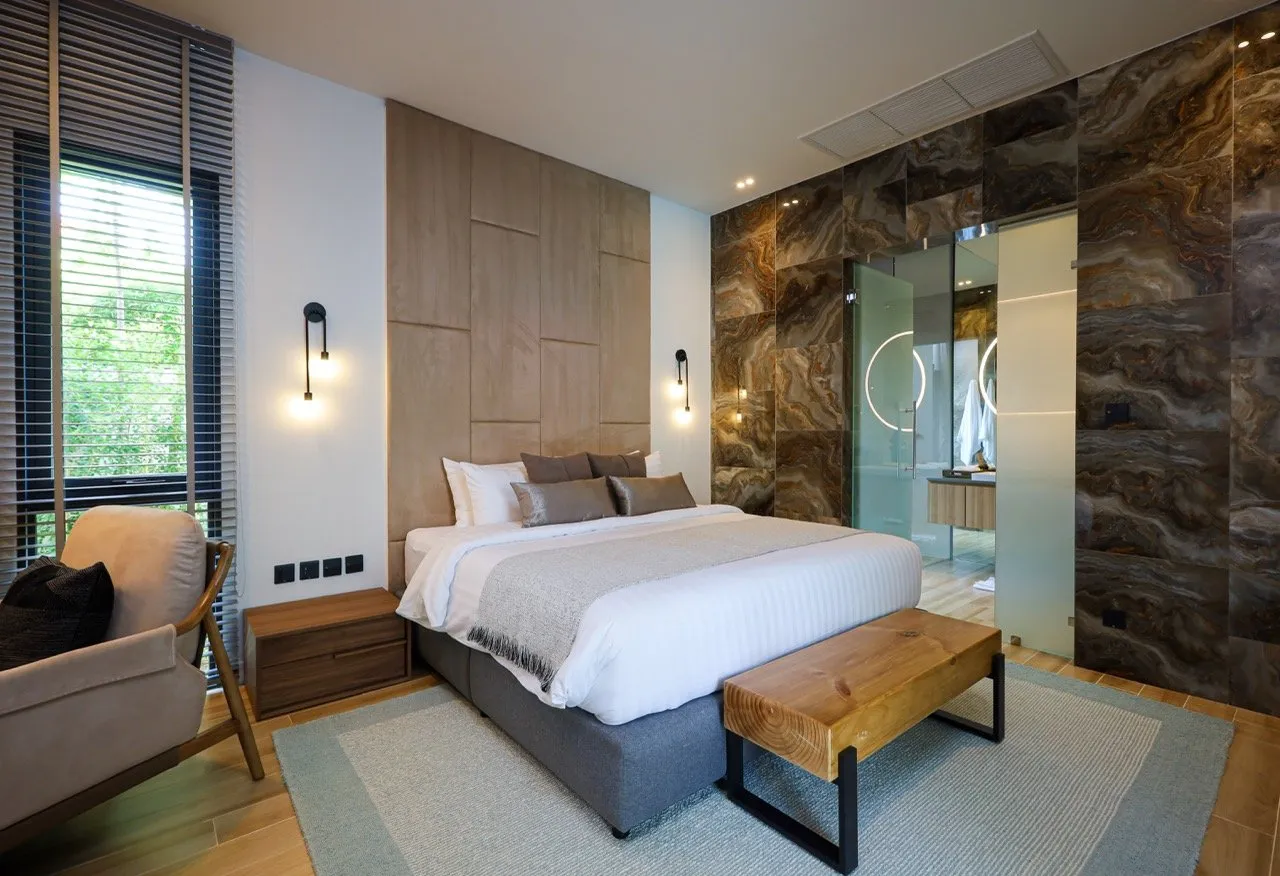 Property image - full photo 28