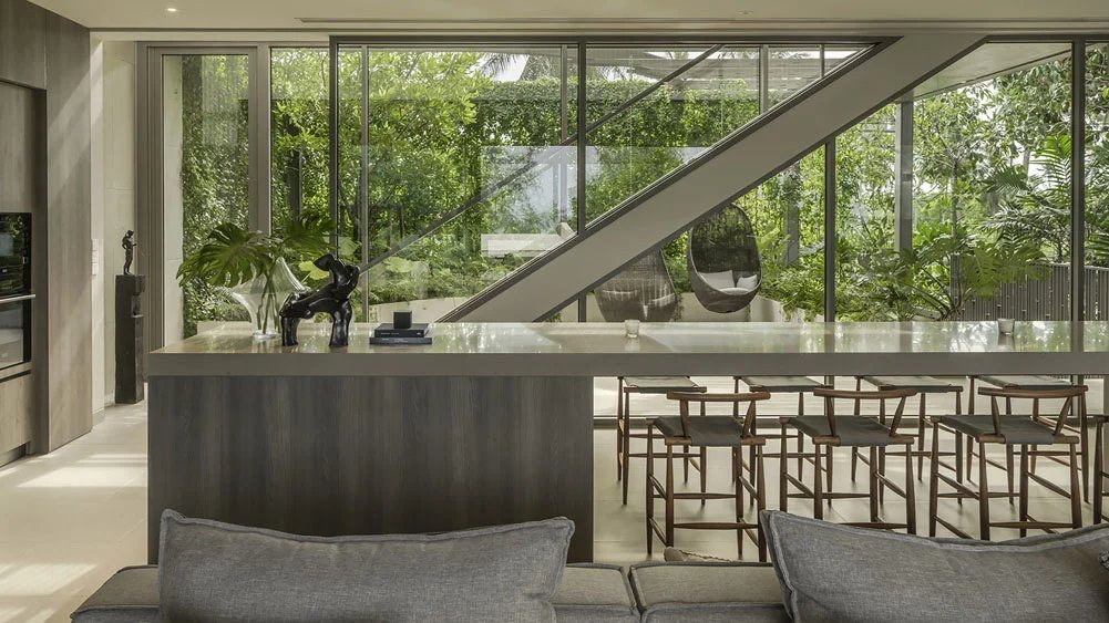 Property image - full photo 5