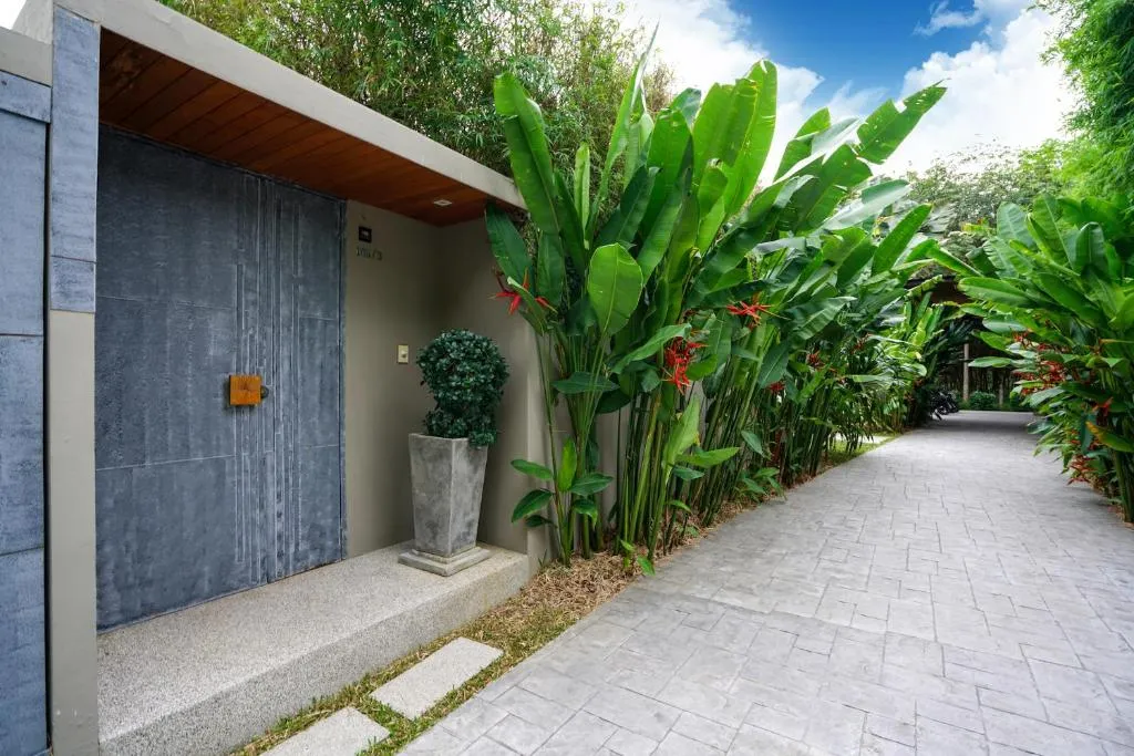 Property image - full photo 5