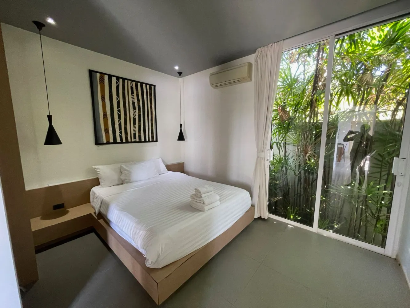 Property image - full photo 6