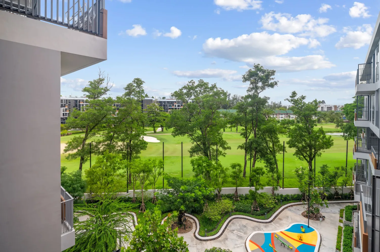 Property image - full photo 10