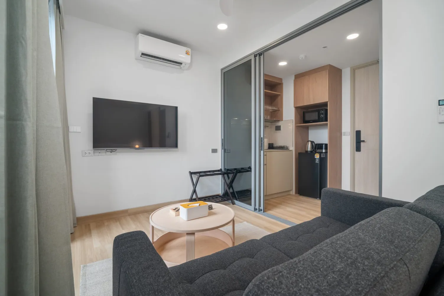 Property image - full photo 7