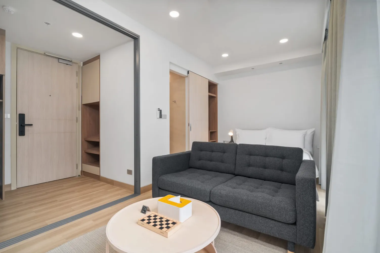 Property image - full photo 4