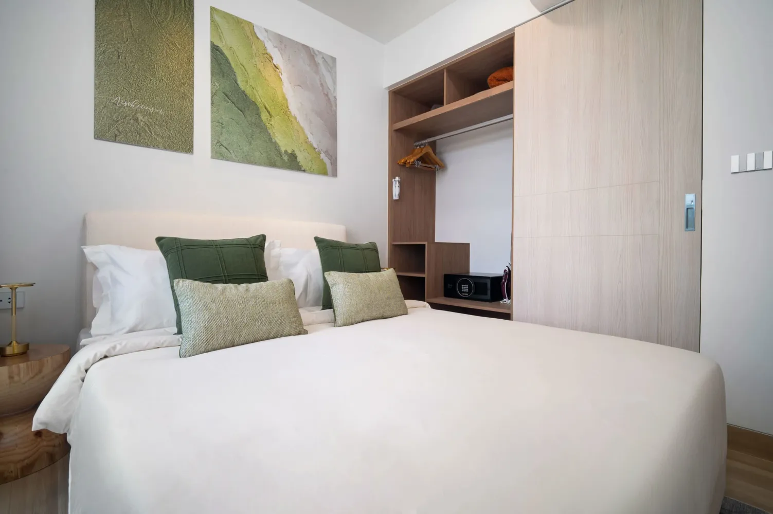 Property image - full photo 7