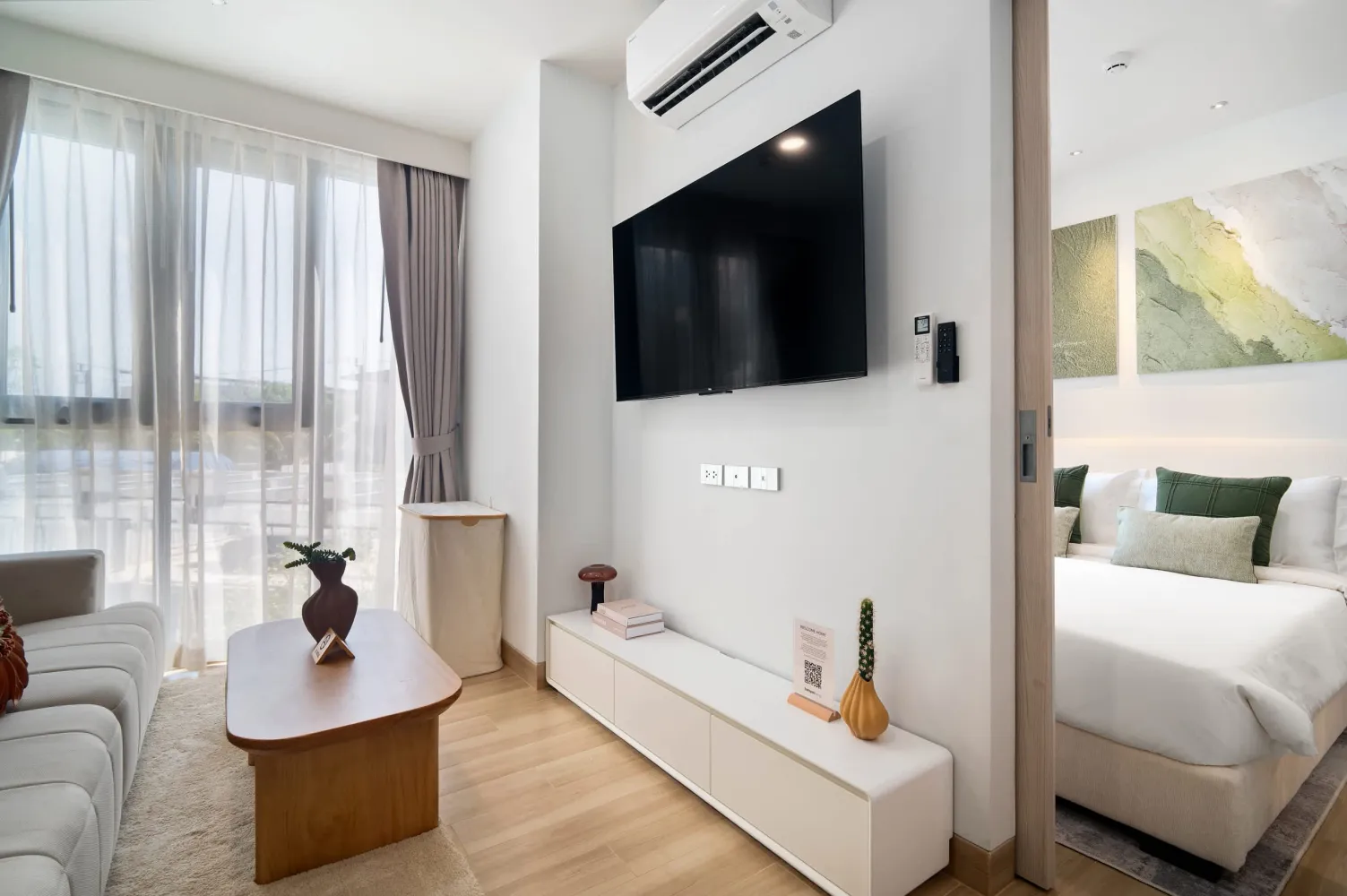 Property image - full photo 8