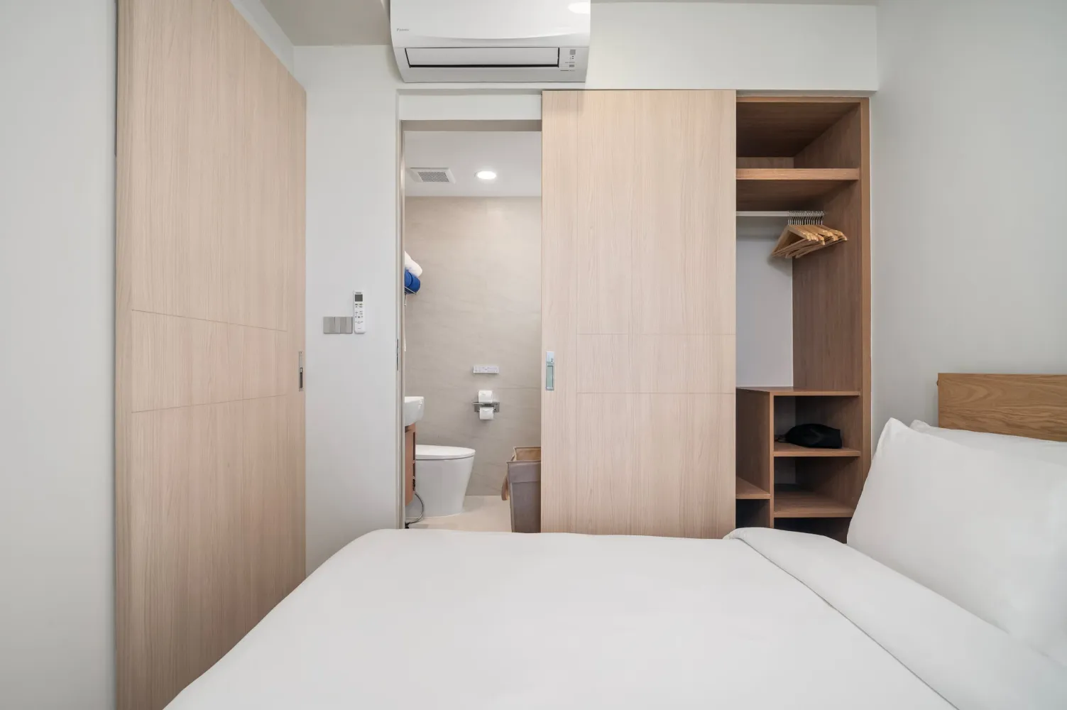 Property image - full photo 9