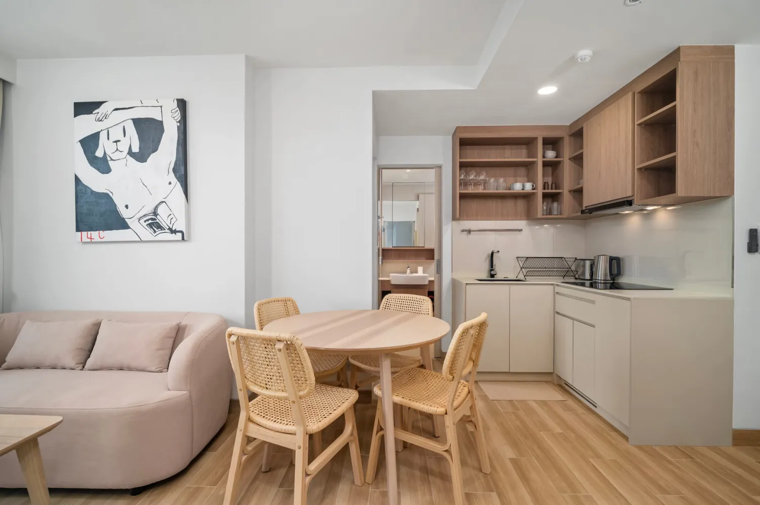 Property image - full photo 3