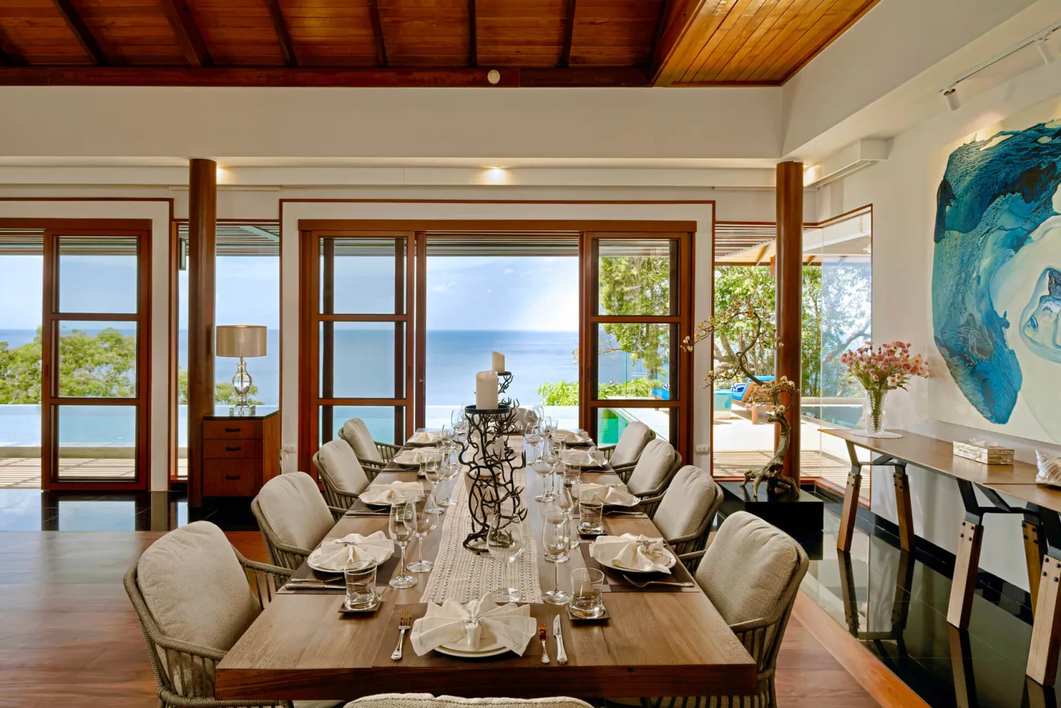 Property image - full photo 2