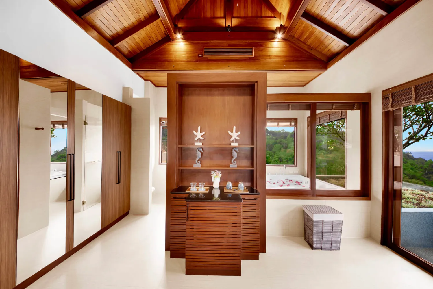 Property image - full photo 35