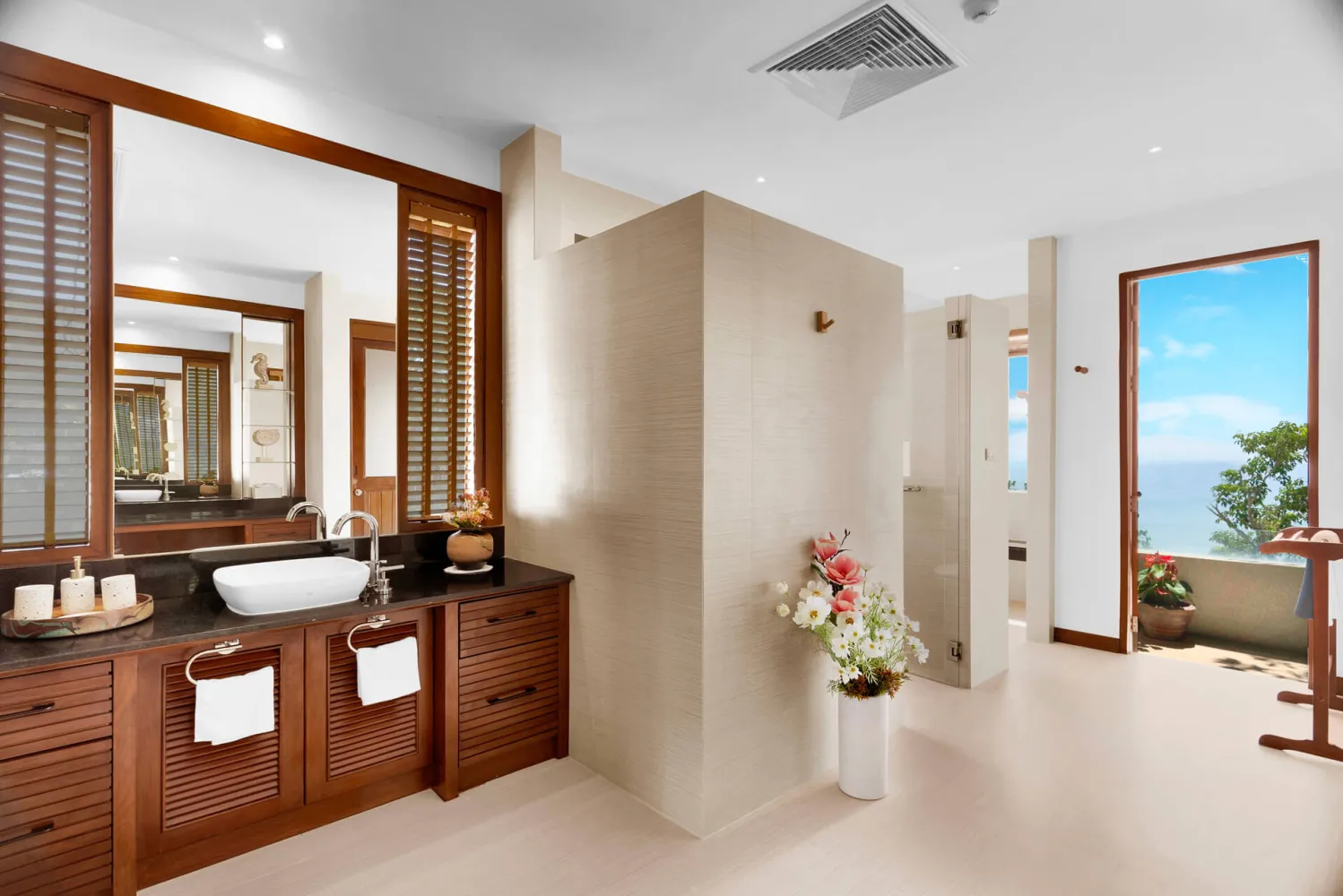 Property image - full photo 41