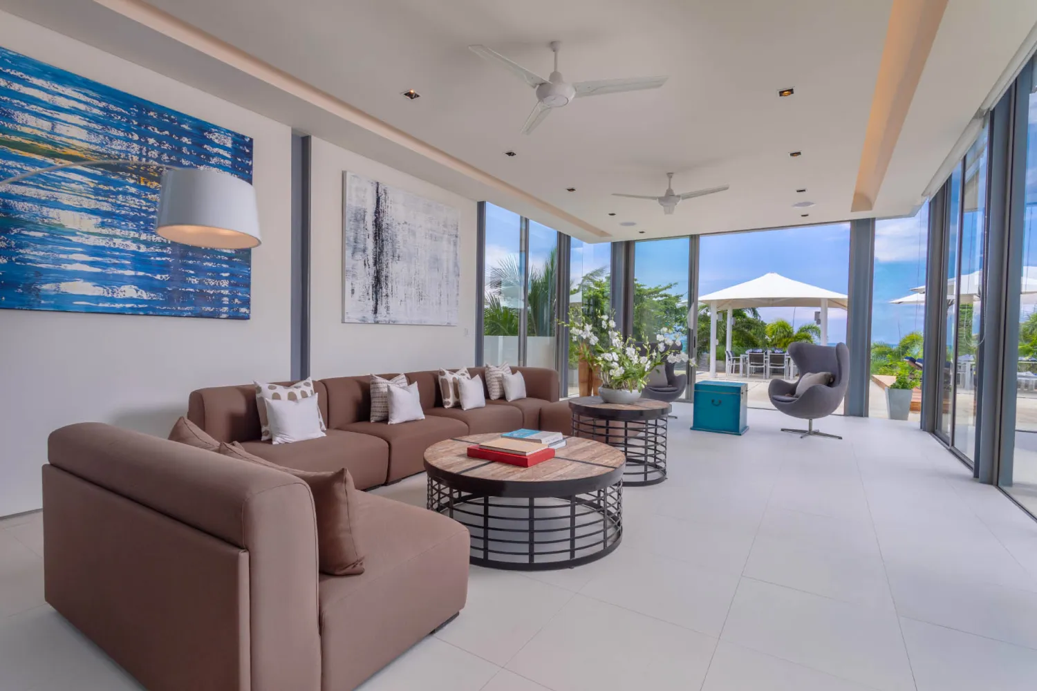 Property image - full photo 4
