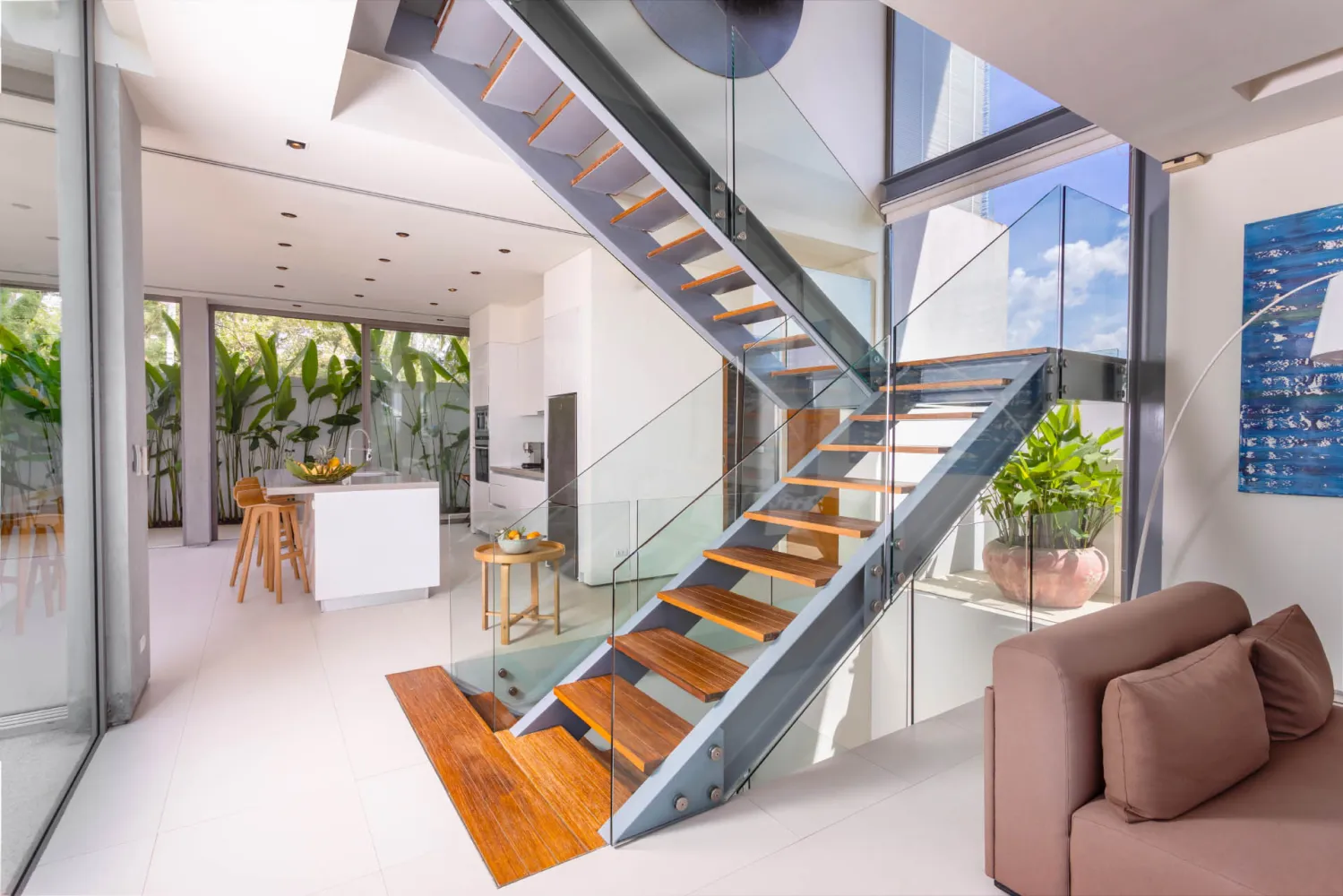 Property image - full photo 9