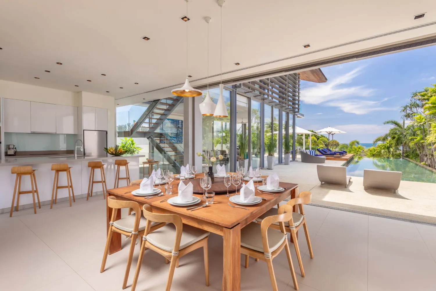 Property image - full photo 10