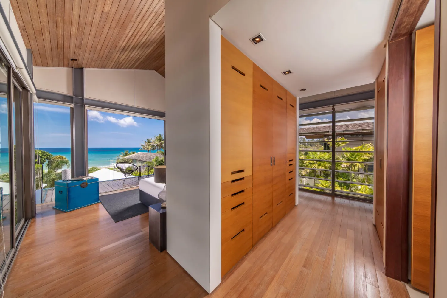Property image - full photo 16