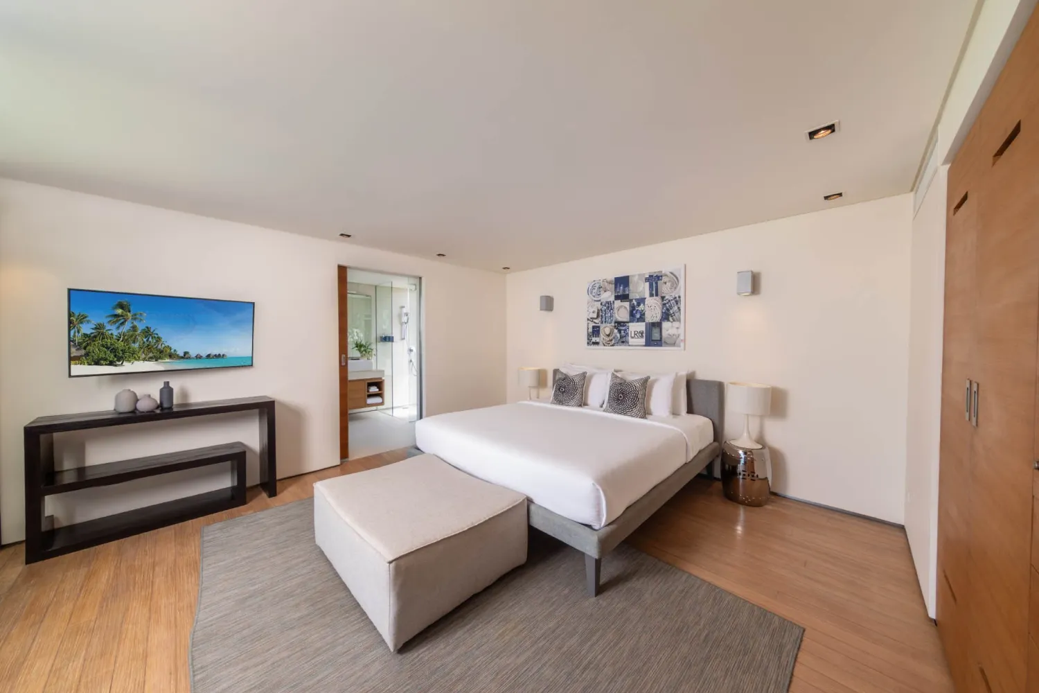 Property image - full photo 17