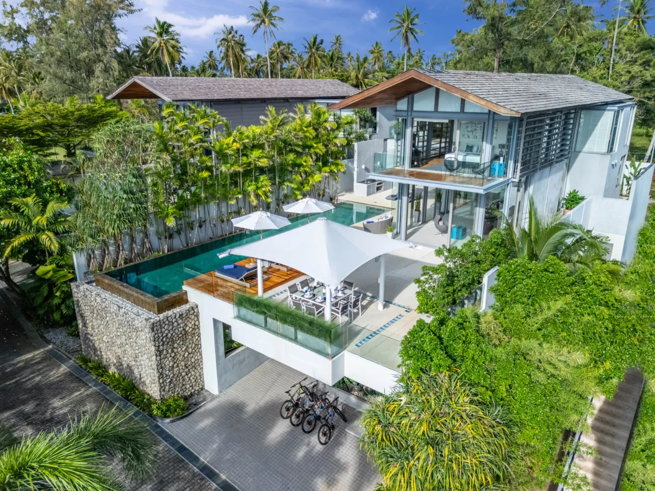 Property image - full photo 1