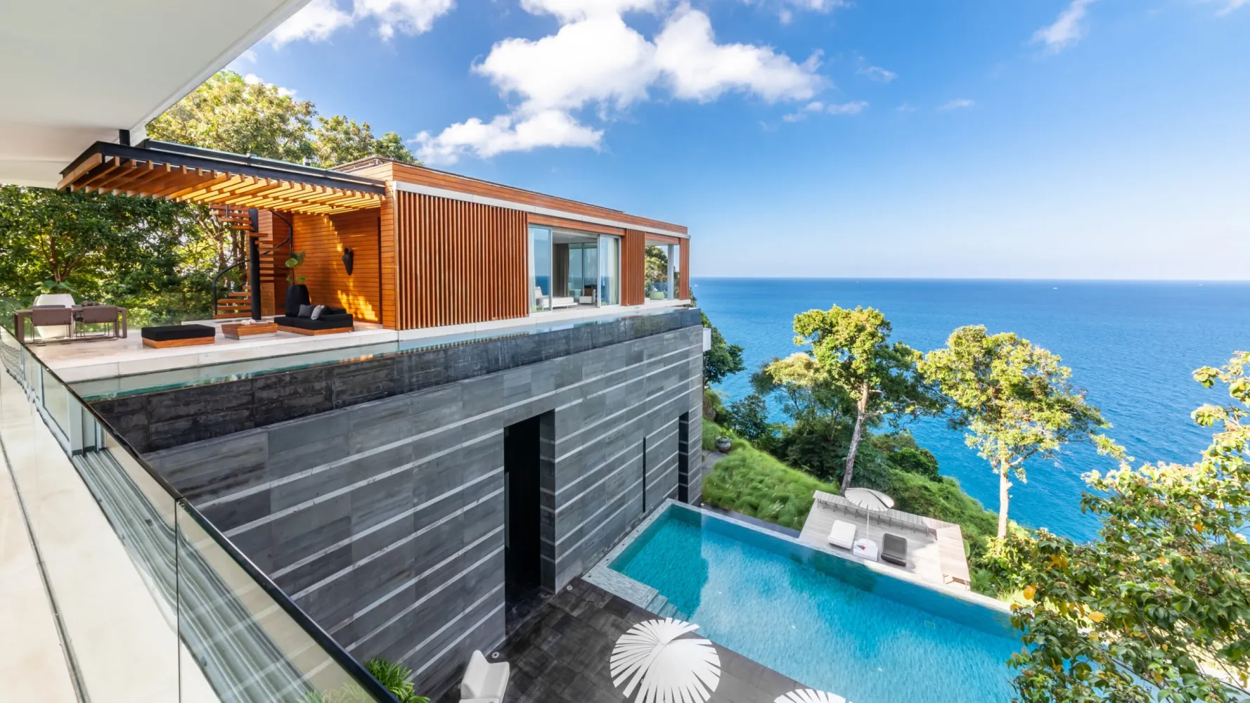 Property image - full photo 6
