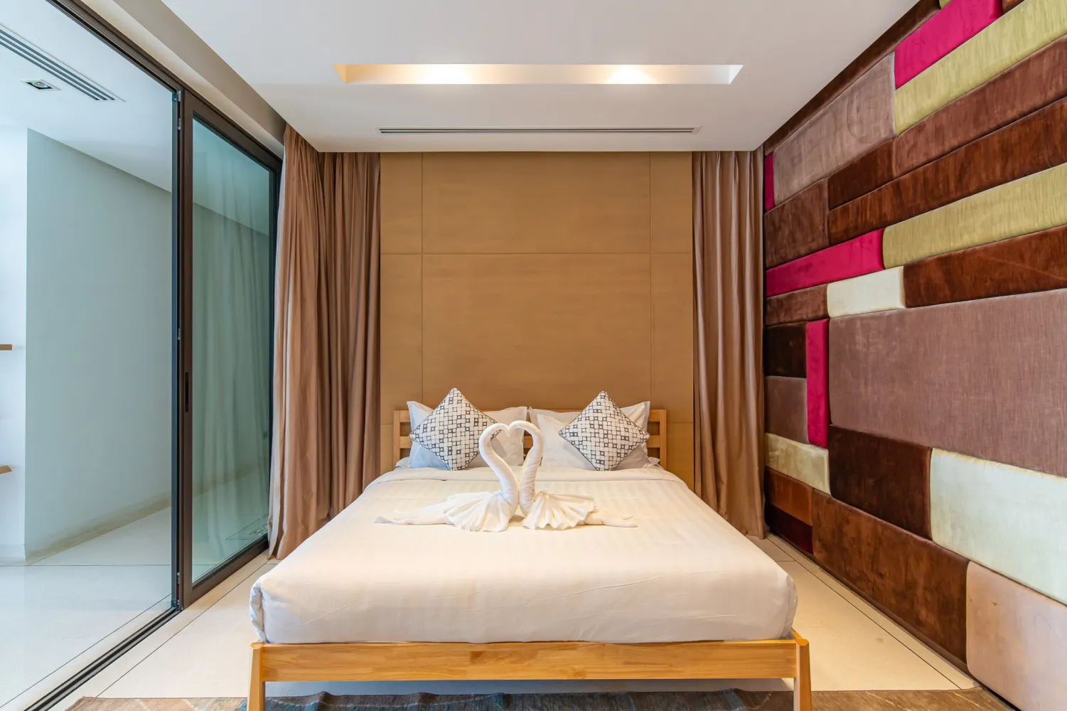 Property image - full photo 17