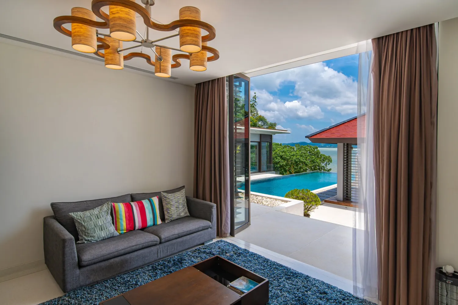 Property image - full photo 8