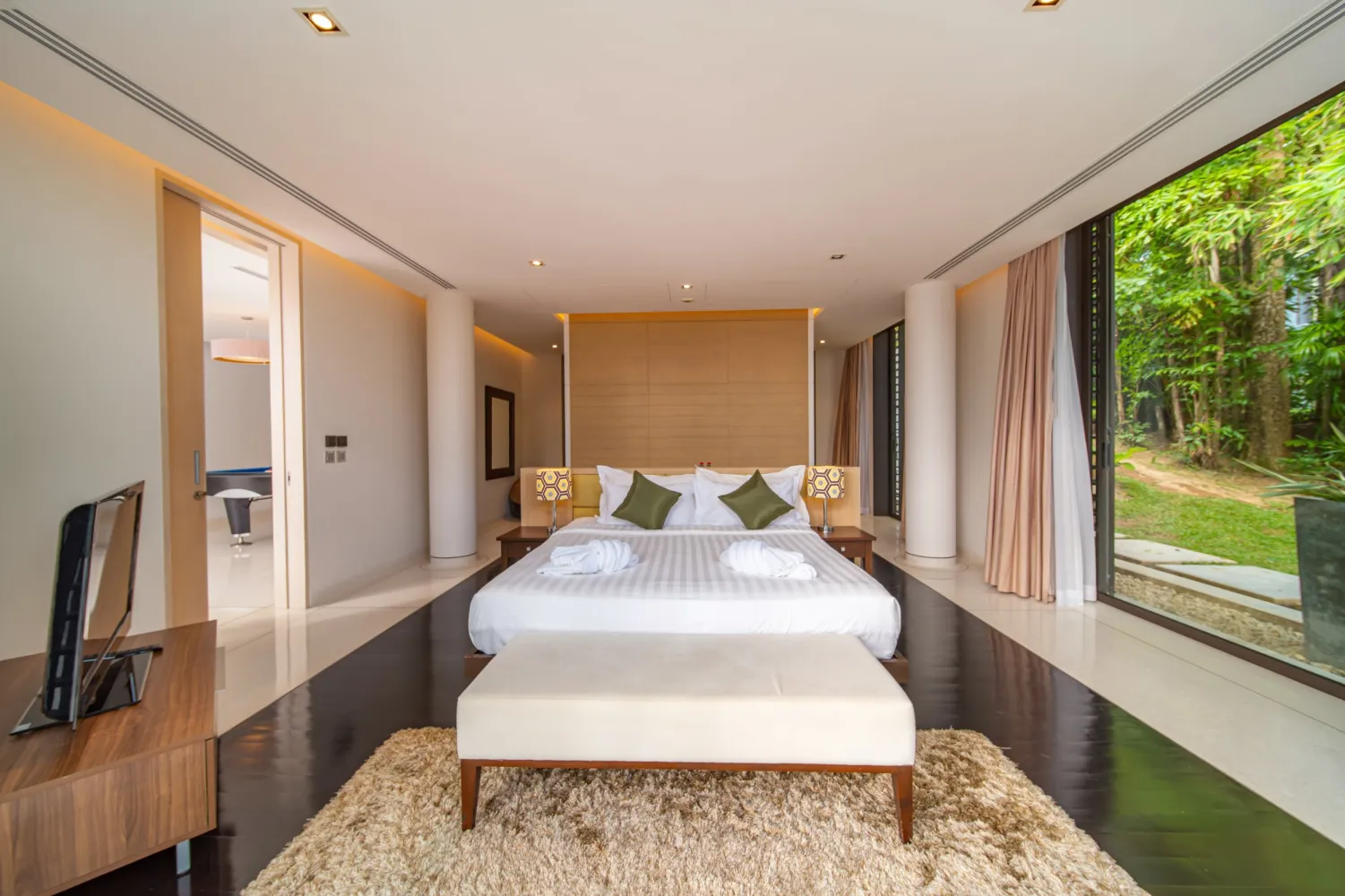 Property image - full photo 20