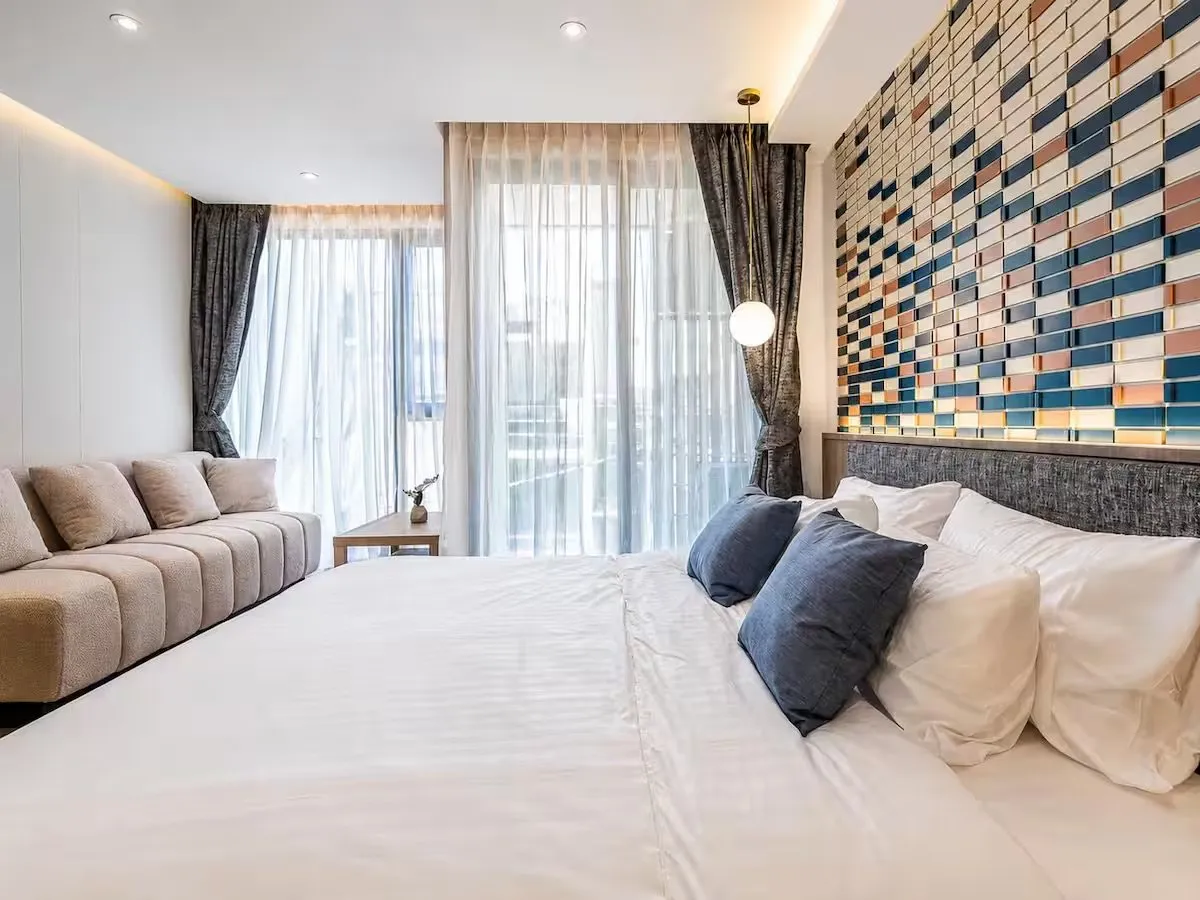 Property image - full photo 1