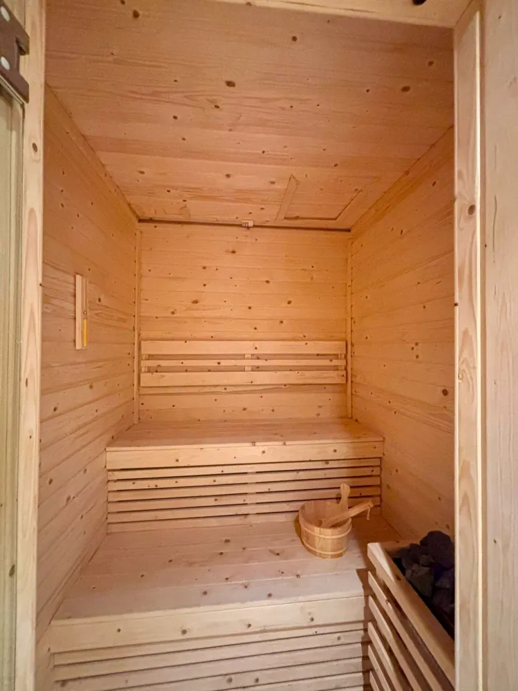 Property image - full photo 21