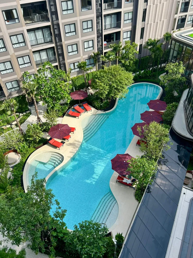 Property image - full photo 12
