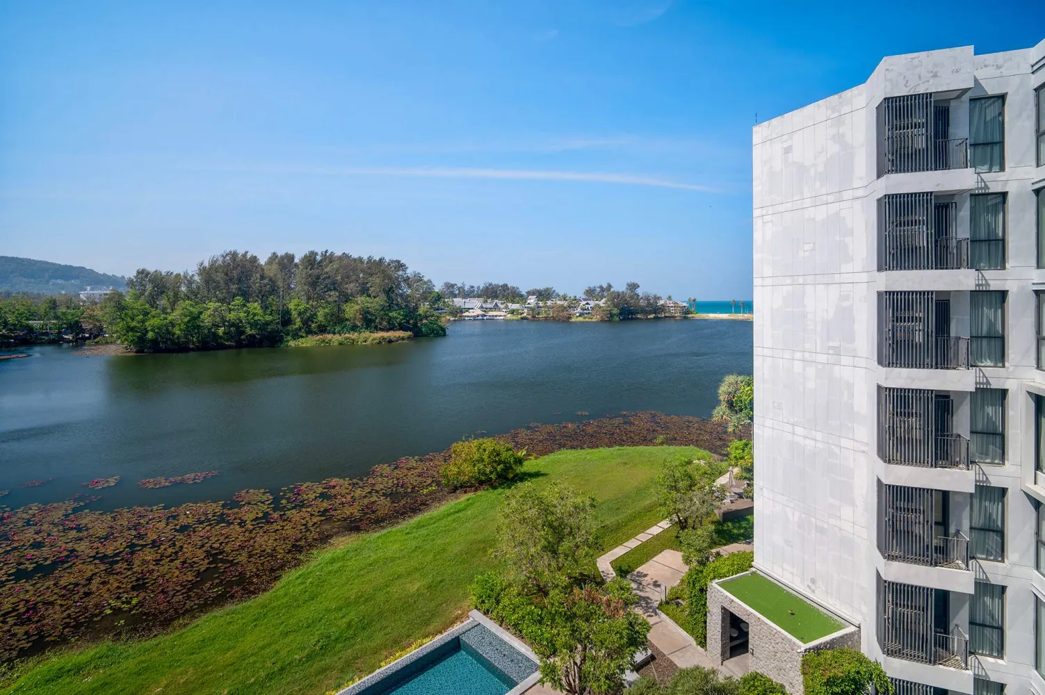 Property image - full photo 17