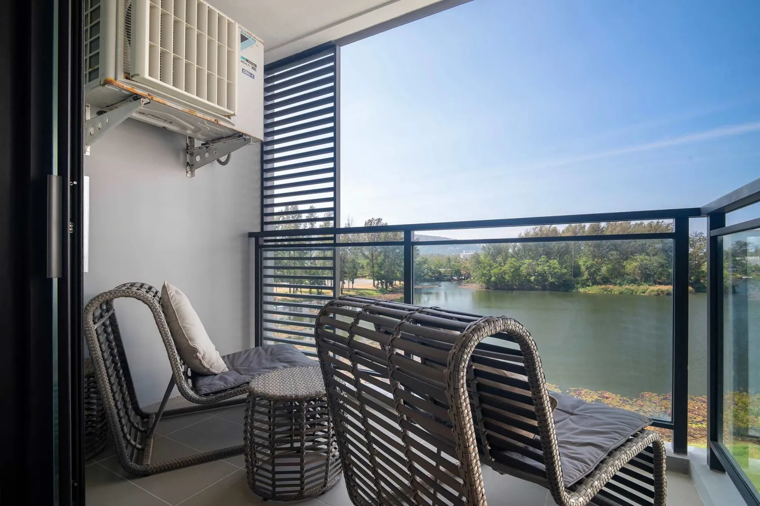 Property image - full photo 15
