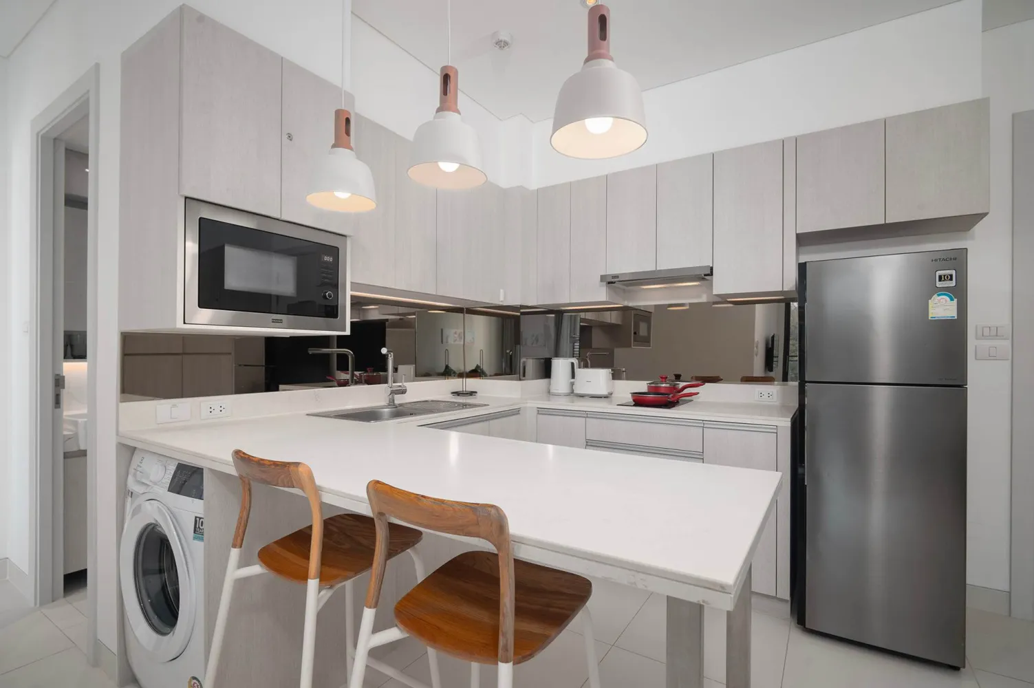 Property image - full photo 3