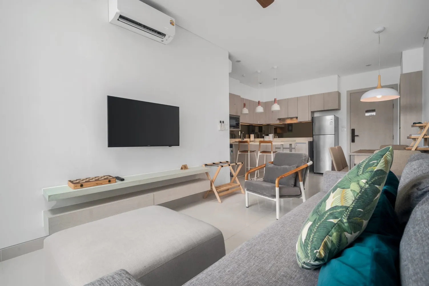 Property image - full photo 5