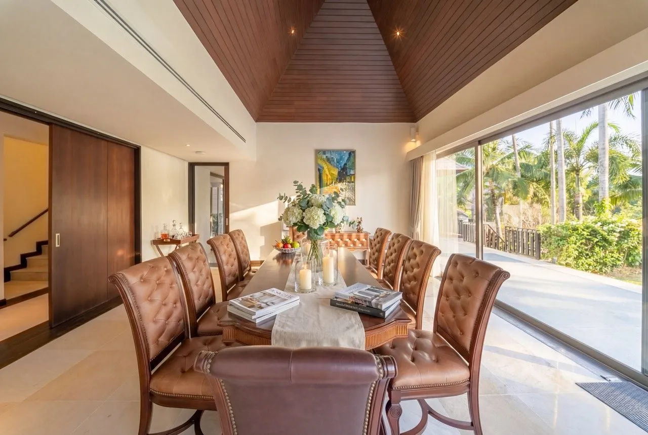 Property image - full photo 4