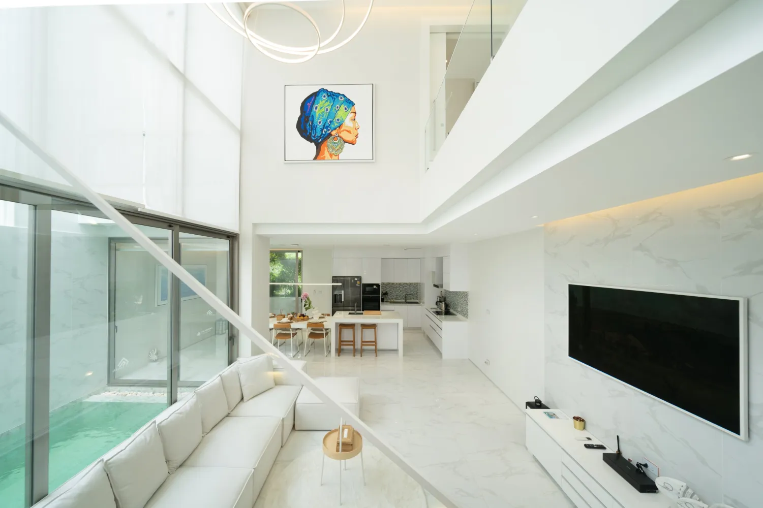 Property image - full photo 10