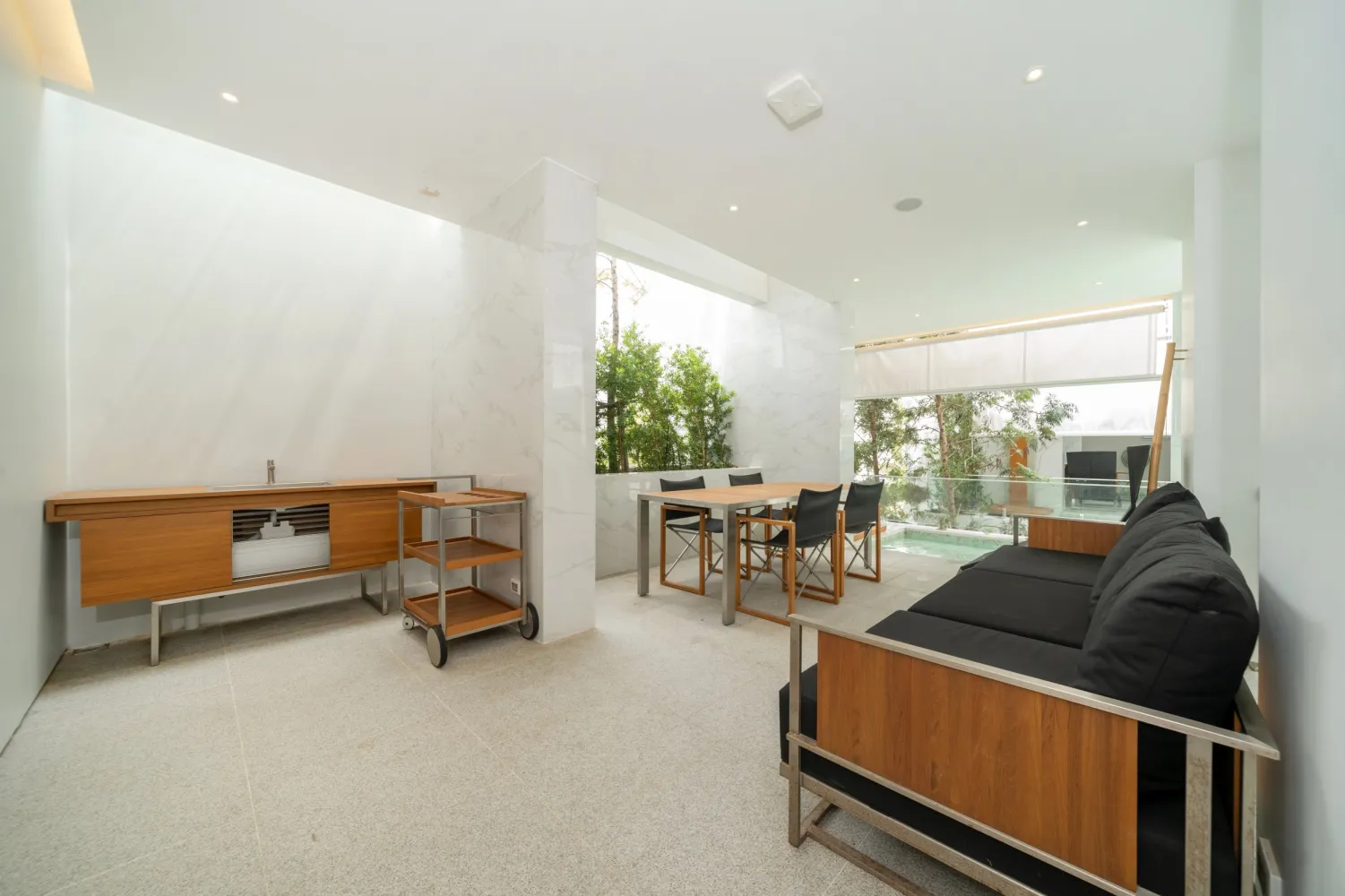 Property image - full photo 14