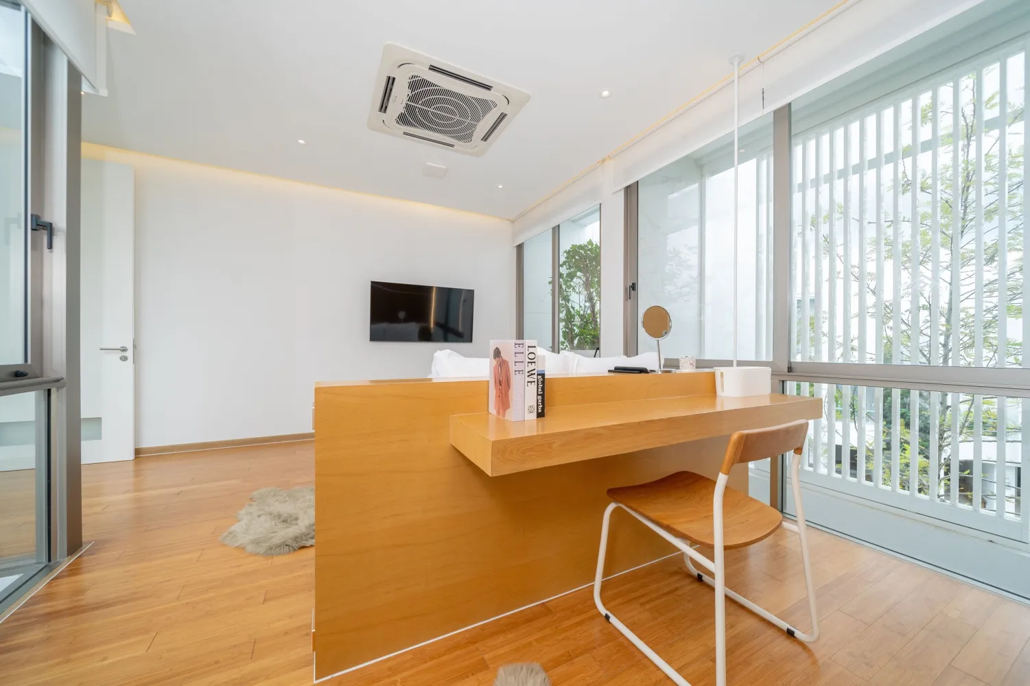 Property image - full photo 46