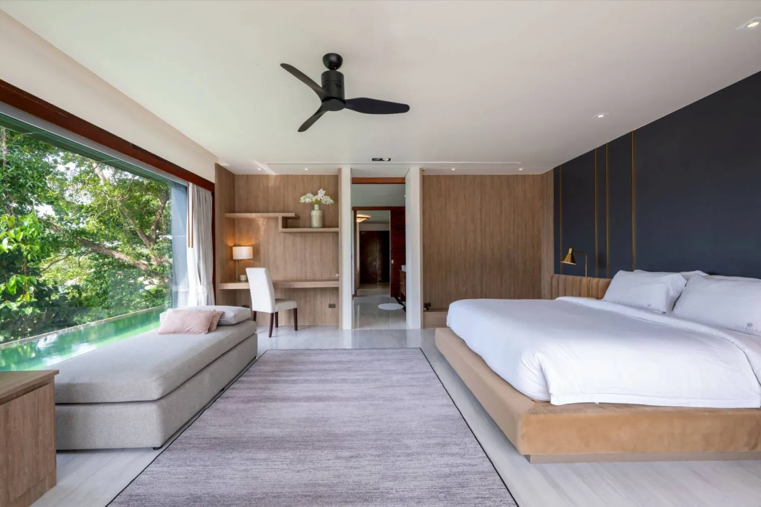 Property image - full photo 11