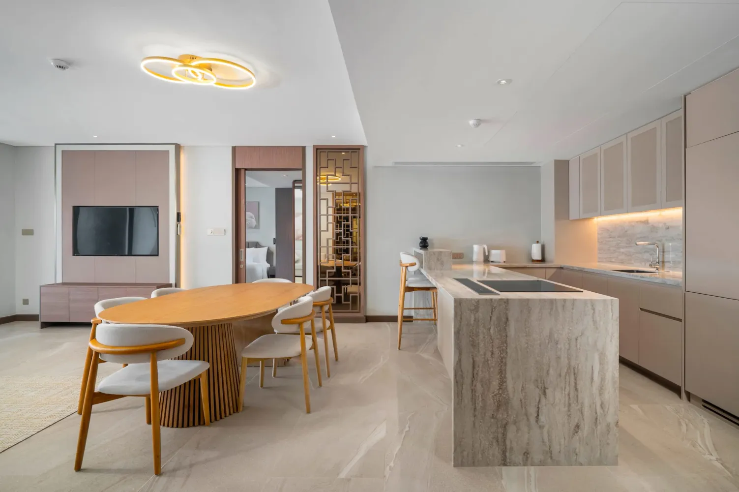 Property image - full photo 8