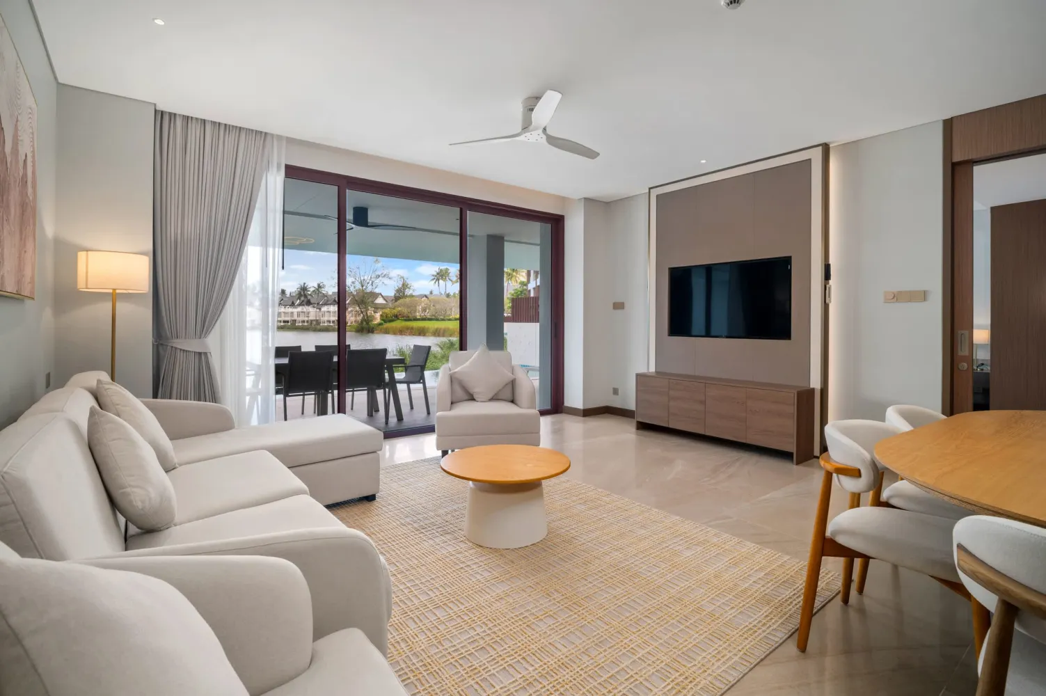 Property image - full photo 7