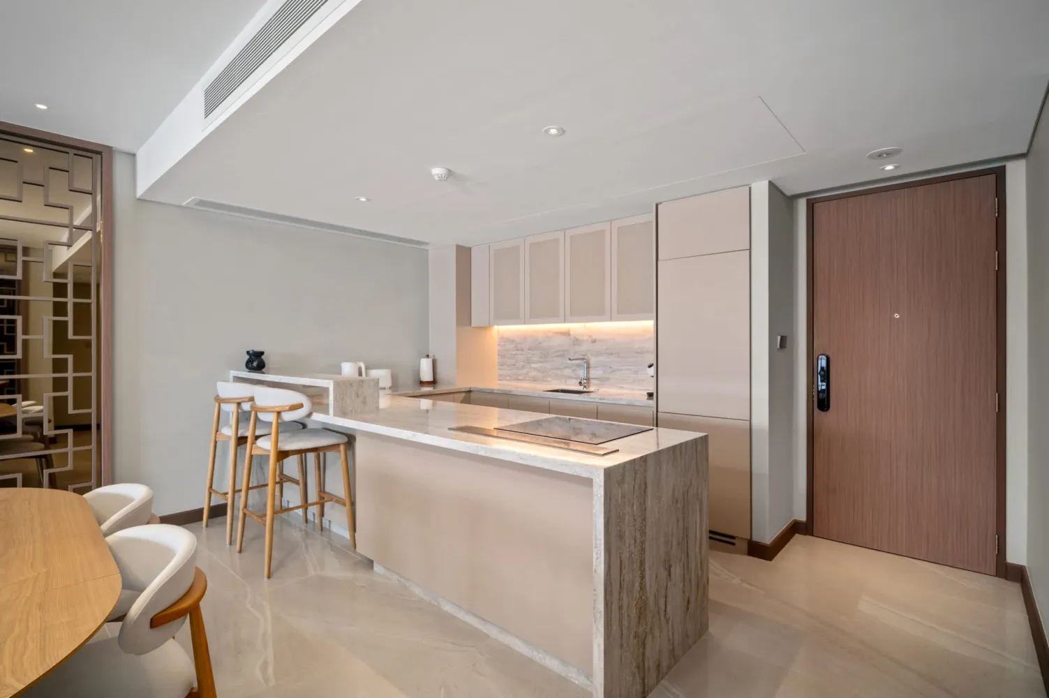 Property image - full photo 5