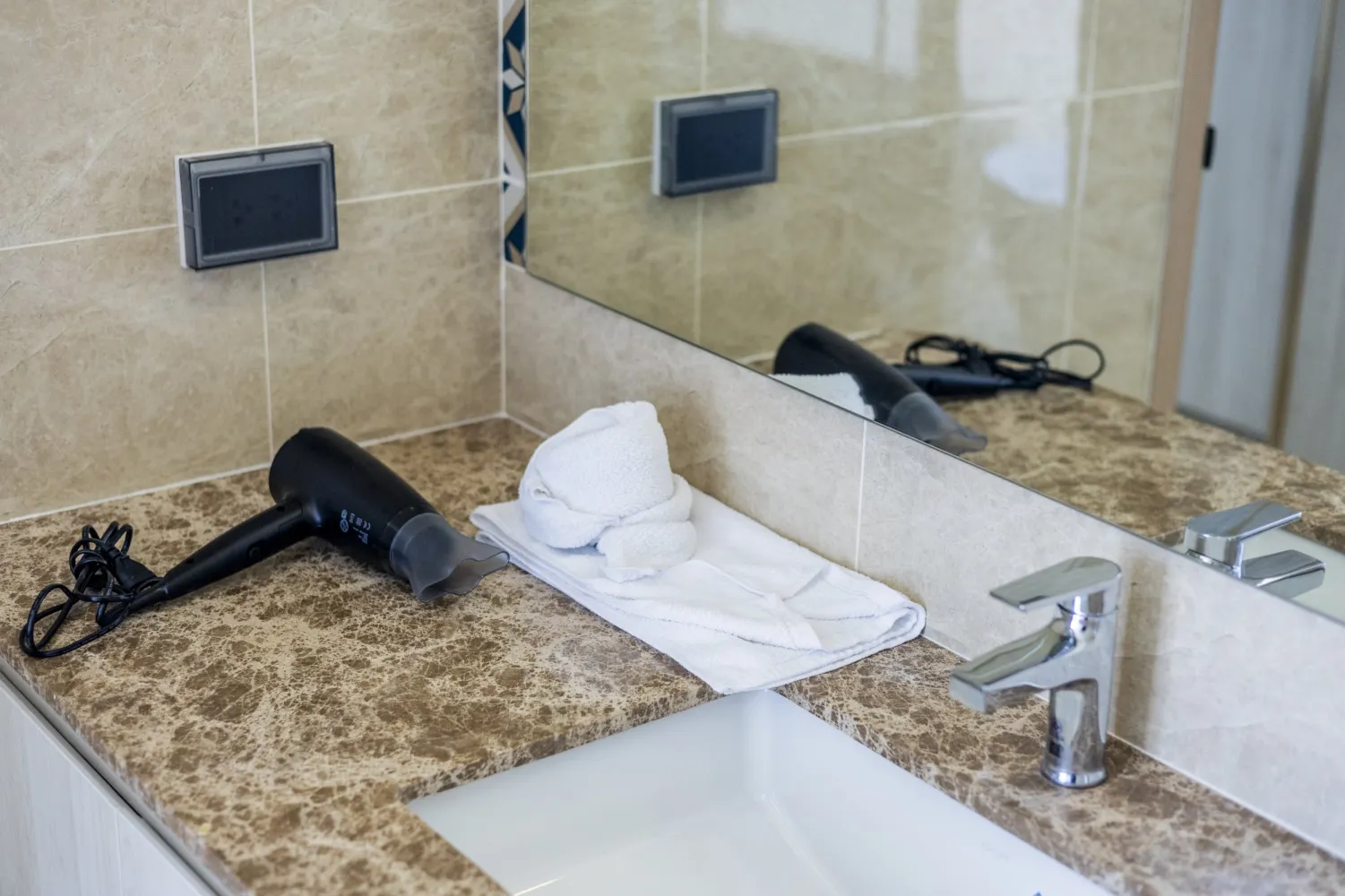 Property image - full photo 24