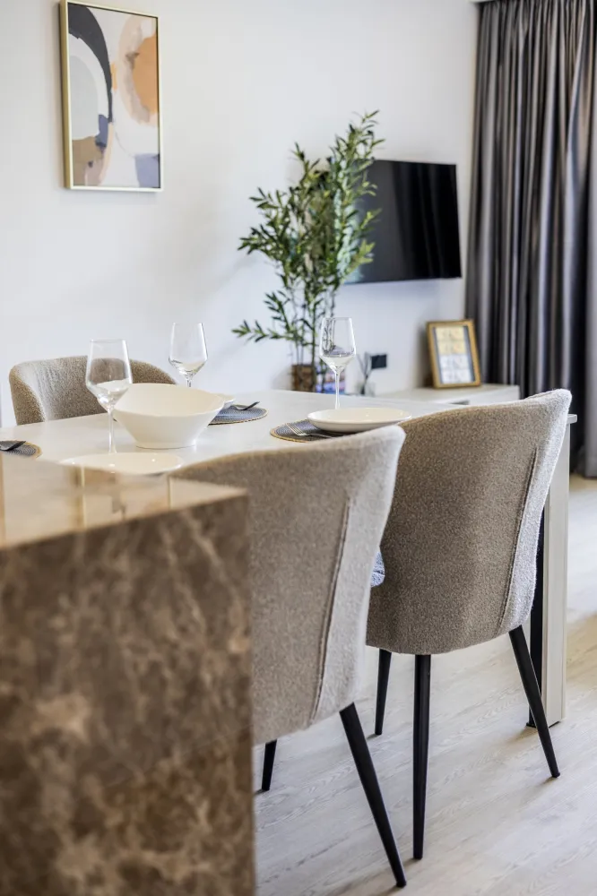 Property image - full photo 11