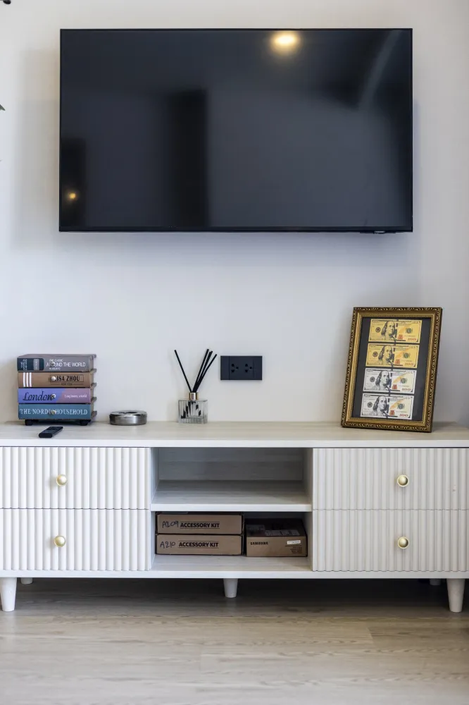 Property image - full photo 12