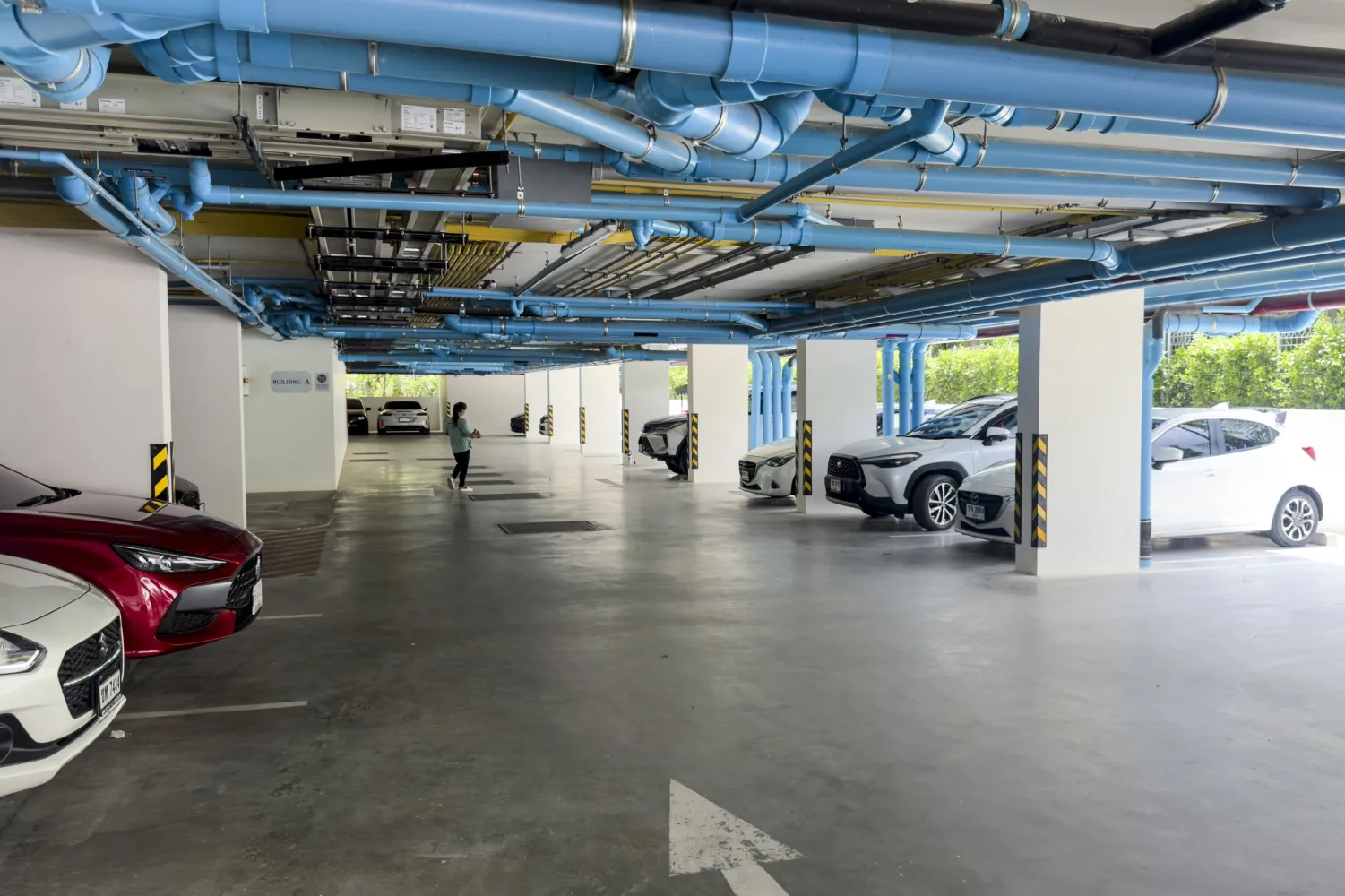 Property image - full photo 43