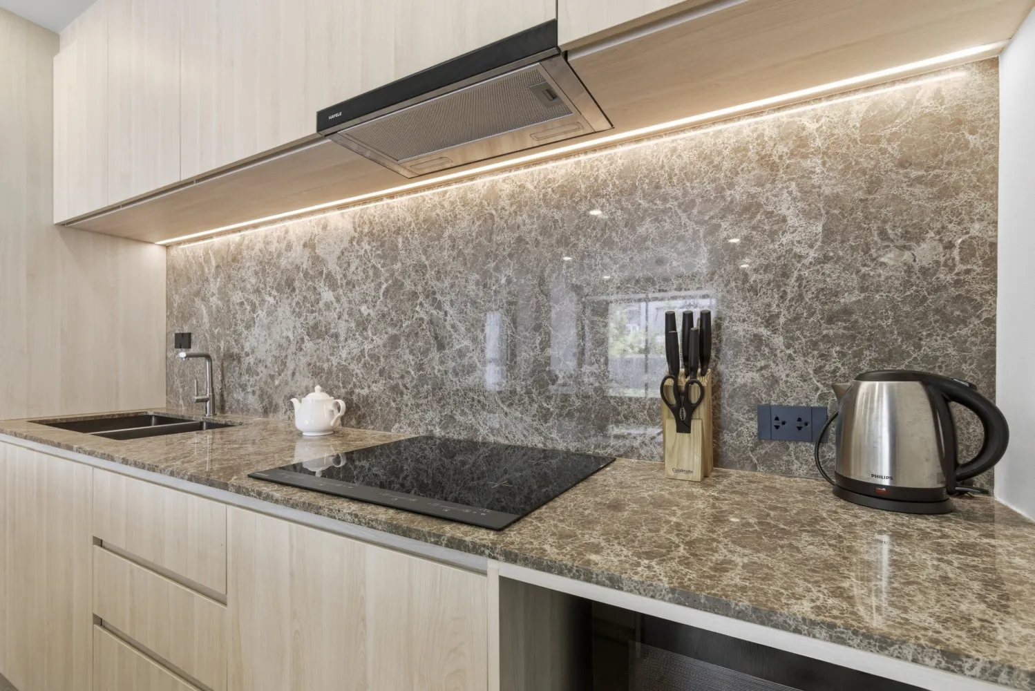 Property image - full photo 19